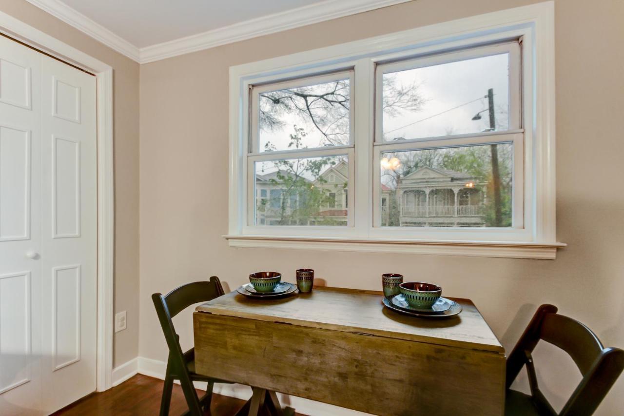 Vibrant, Colorful Condo Building With Backyard Firepit And Games Savannah Zewnętrze zdjęcie